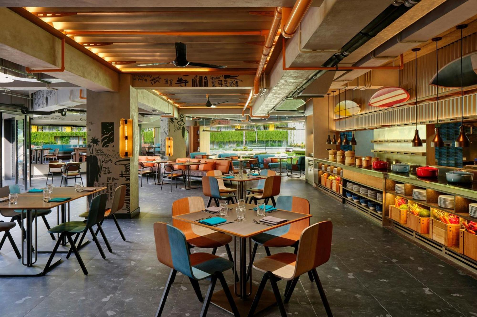 Aloft Bali Kuta At Beachwalk מראה חיצוני תמונה