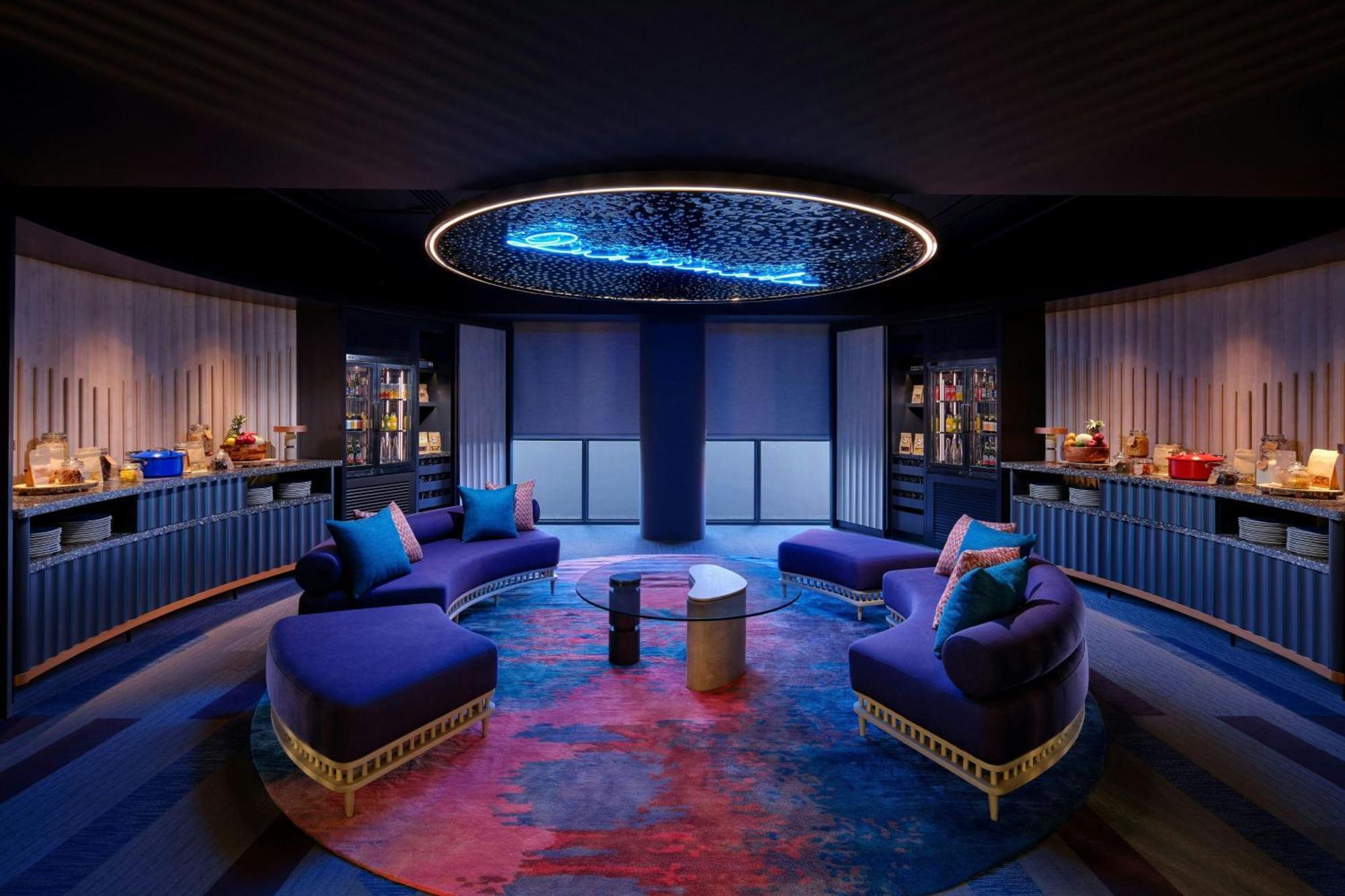 Aloft Bali Kuta At Beachwalk מראה חיצוני תמונה